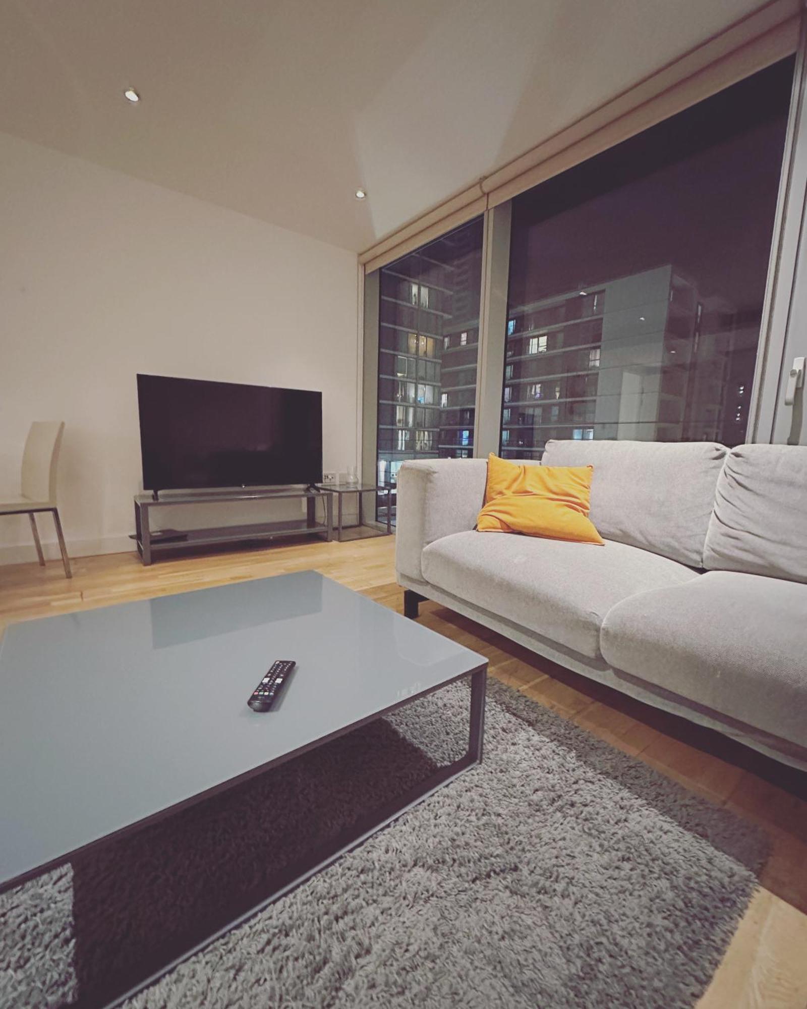 Modern 1 Bed Apartment At Heart Of Canary Wharf Londres Exterior foto