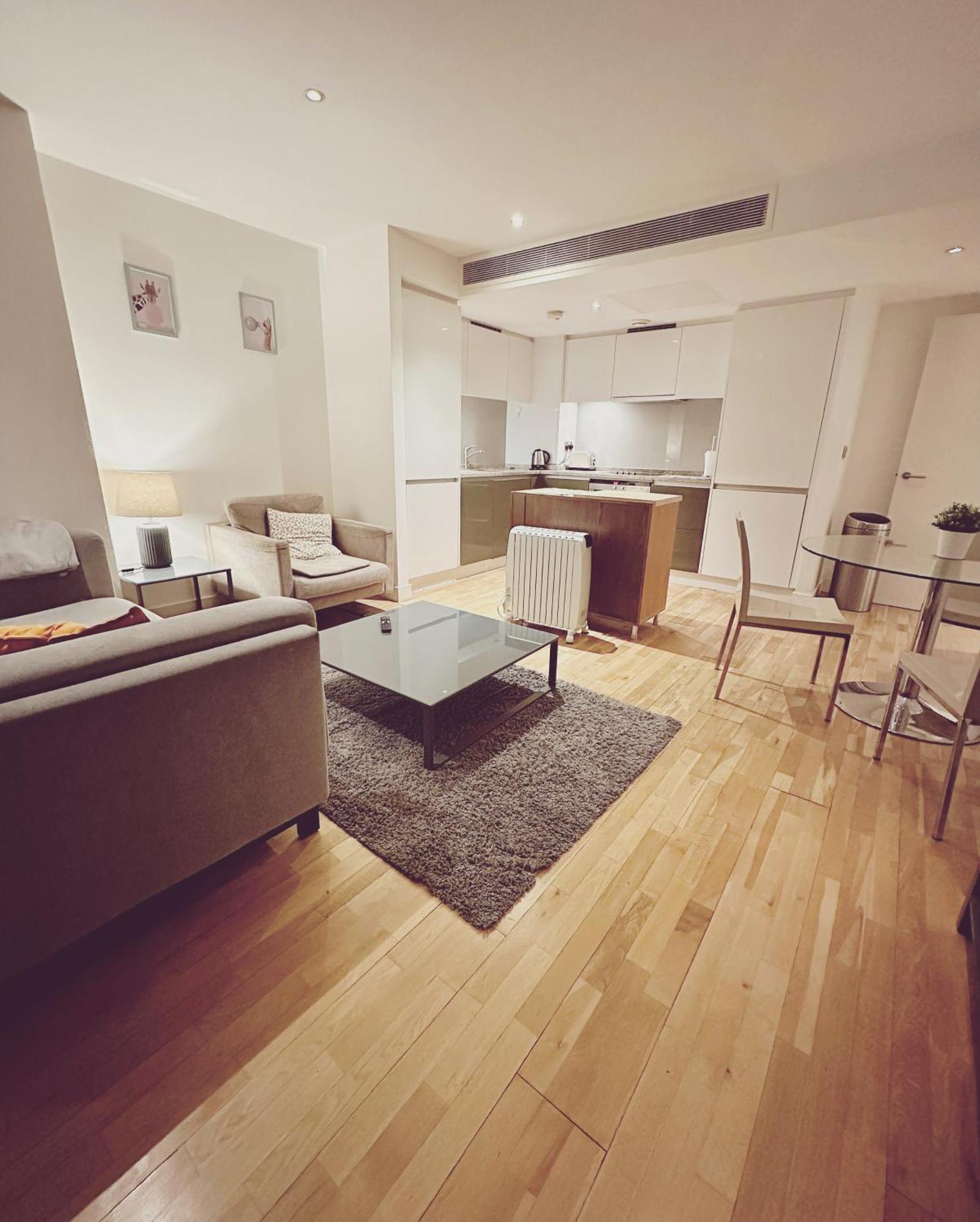 Modern 1 Bed Apartment At Heart Of Canary Wharf Londres Exterior foto